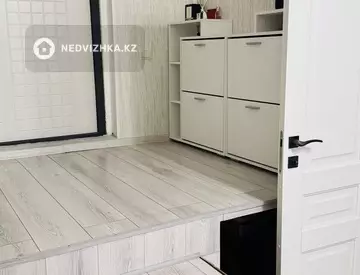 1-комнатная квартира, этаж 10 из 10, 46 м²