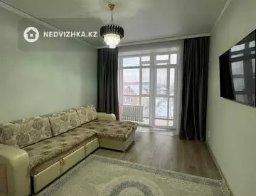 1-комнатная квартира, этаж 3 из 5, 37 м²