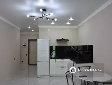 2-комнатная квартира, этаж 3 из 9, 60 м², на длительный срок