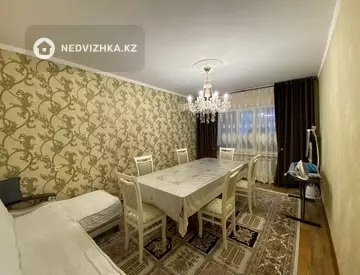 5-комнатная квартира, этаж 2 из 5, 100 м²