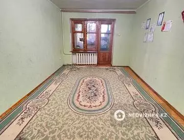 3-комнатная квартира, этаж 3 из 5, 58 м²