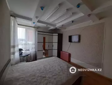 2-комнатная квартира, этаж 2 из 6, 66 м²