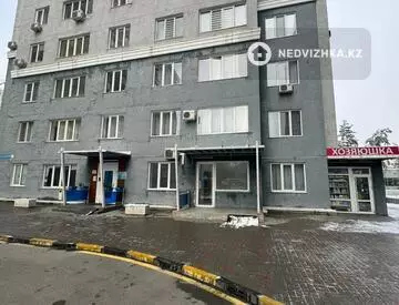 Помещение, этаж 1 из 18, 42 м²