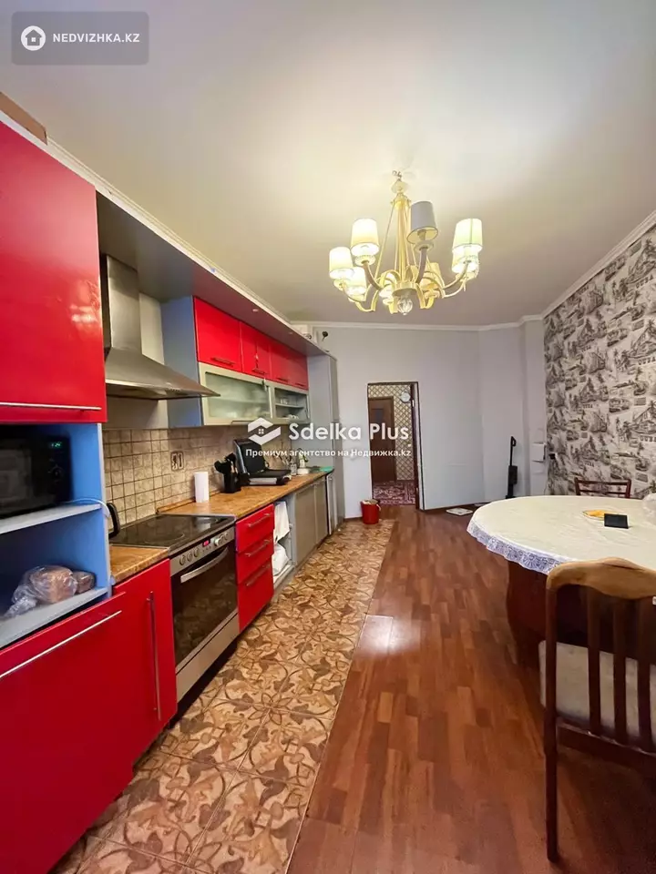 137 м², 4-комнатная квартира, этаж 4 из 17, 137 м², изображение - 1