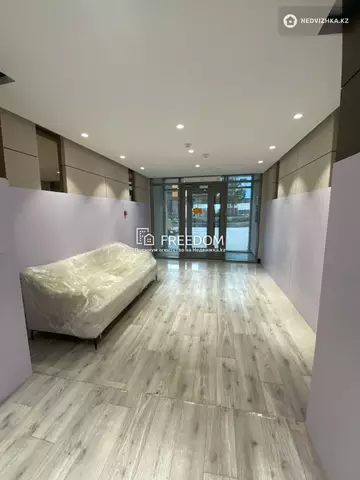 2-комнатная квартира, этаж 16 из 18, 70 м²