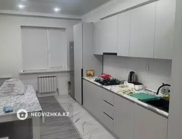 3-комнатная квартира, этаж 1 из 5, 94 м²