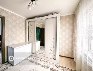 2-комнатная квартира, этаж 5 из 5, 42 м²