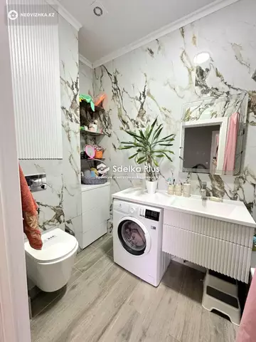 3-комнатная квартира, этаж 3 из 12, 80 м²