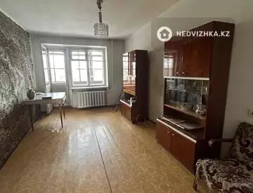 2-комнатная квартира, этаж 4 из 5, 45 м²