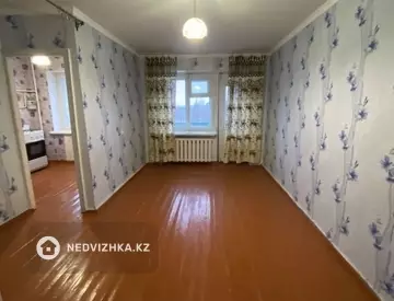 1-комнатная квартира, этаж 3 из 5, 32 м²