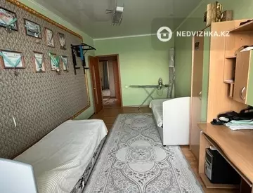 3-комнатная квартира, этаж 4 из 5, 84 м²