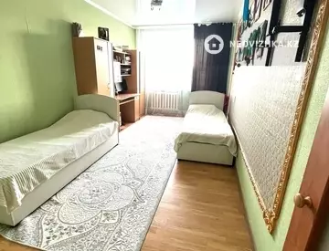 3-комнатная квартира, этаж 4 из 5, 84 м²