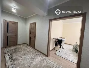 2-комнатная квартира, этаж 3 из 6, 66 м²