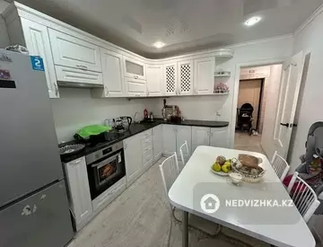 2-комнатная квартира, этаж 1 из 9, 68 м²