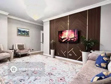 2-комнатная квартира, этаж 12 из 14, 70 м²