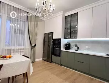 2-комнатная квартира, этаж 12 из 14, 70 м²