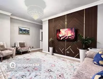 2-комнатная квартира, этаж 12 из 14, 70 м²