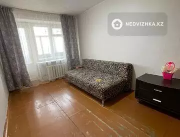 1-комнатная квартира, этаж 3 из 5, 30 м², на длительный срок