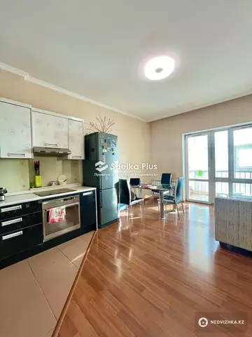 3-комнатная квартира, этаж 10 из 28, 120 м²