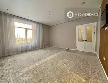 3-комнатная квартира, этаж 5 из 5, 95 м²