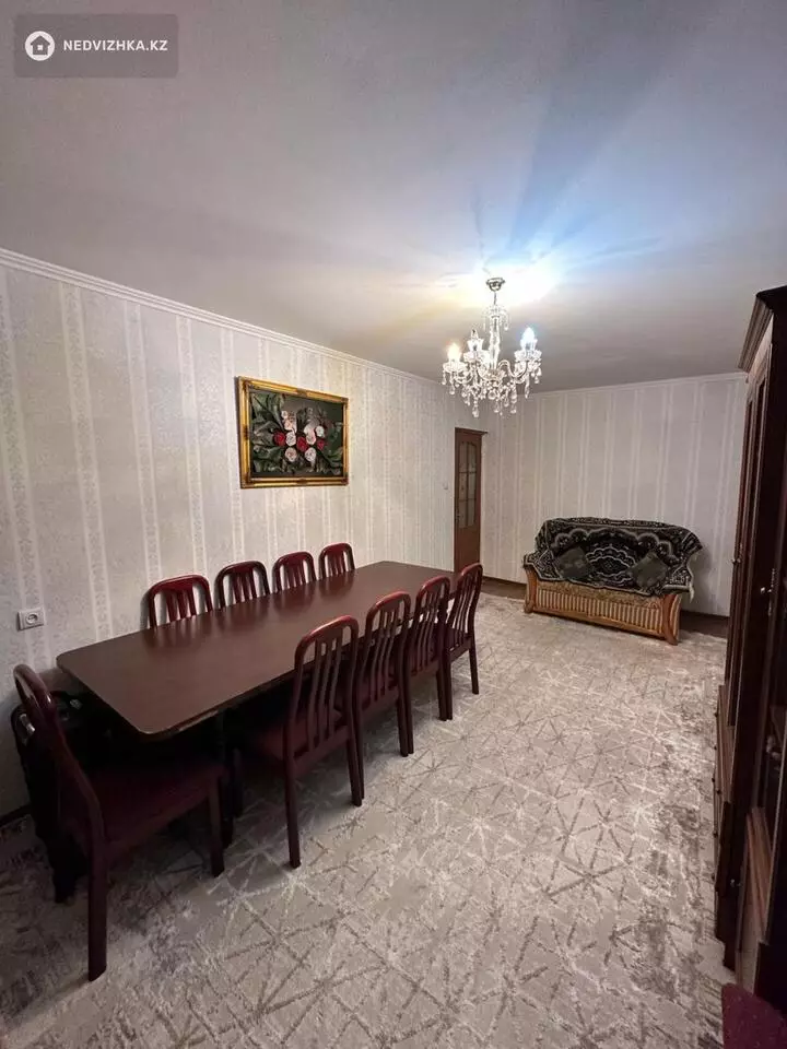 80 м², 4-комнатная квартира, этаж 3 из 5, 80 м², изображение - 1