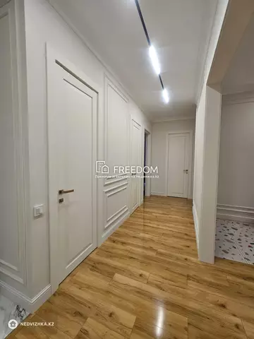 122.5 м², 3-комнатная квартира, этаж 3 из 9, 122 м², изображение - 2