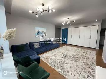 1400 м², 4-комнатная квартира, этаж 3 из 5, 1 400 м², изображение - 6