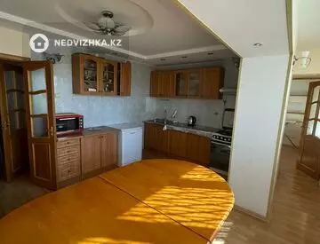 90 м², 2-комнатная квартира, этаж 4 из 5, 90 м², на длительный срок, изображение - 4