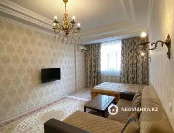 59 м², 1-комнатная квартира, этаж 2 из 12, 59 м², на длительный срок, изображение - 1