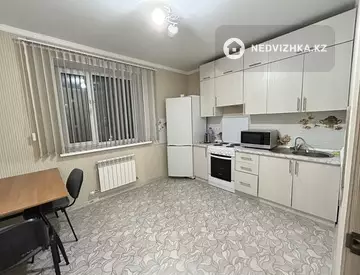 1-комнатная квартира, этаж 7 из 10, 44 м²