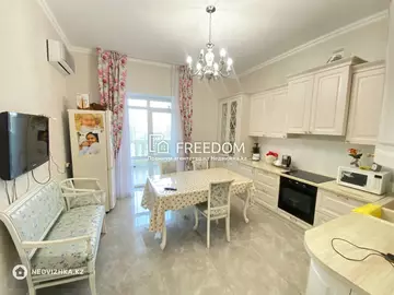 132 м², 3-комнатная квартира, этаж 2 из 5, 132 м², изображение - 6