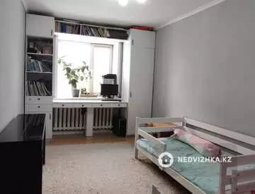 2-комнатная квартира, этаж 1 из 11, 50 м²