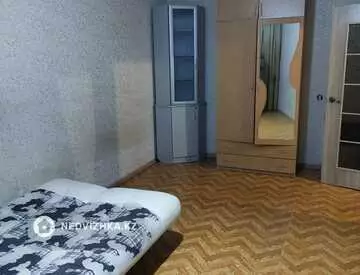 1-комнатная квартира, этаж 3 из 9, 34 м², на длительный срок