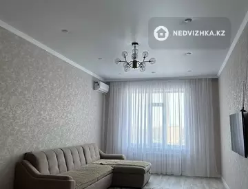 3-комнатная квартира, этаж 4 из 6, 93 м²