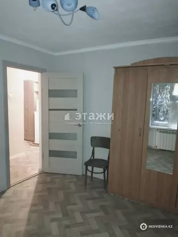 2-комнатная квартира, этаж 3 из 4, 49 м²