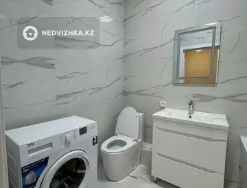 1-комнатная квартира, этаж 9 из 12, 47 м²
