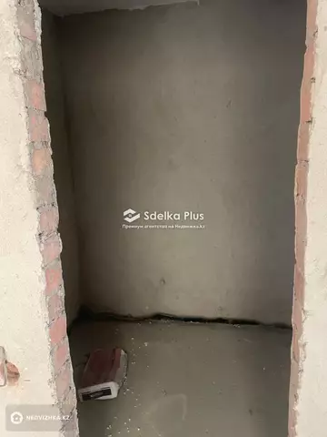 1-комнатная квартира, этаж 10 из 13, 43 м²
