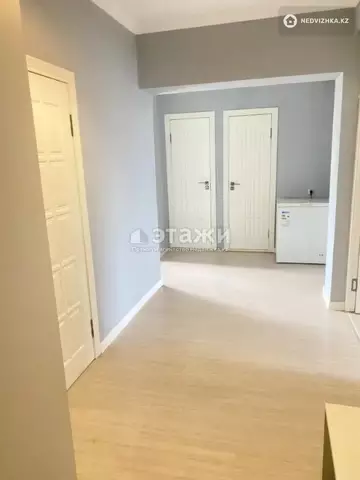 3-комнатная квартира, этаж 4 из 5, 71 м²