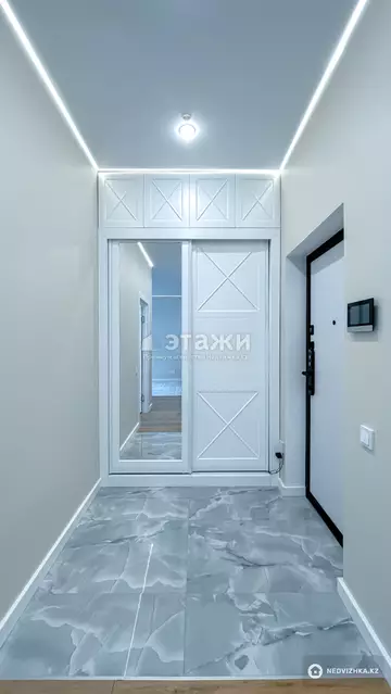 2-комнатная квартира, этаж 6 из 21, 60 м², на длительный срок