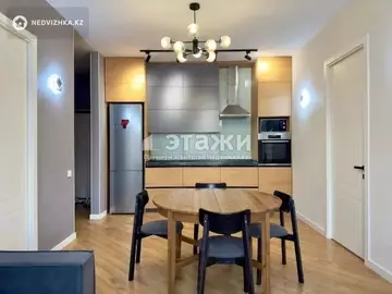 3-комнатная квартира, этаж 8 из 14, 72 м², на длительный срок