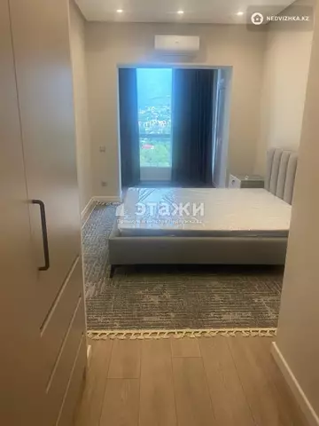 2-комнатная квартира, этаж 15 из 20, 69 м², на длительный срок