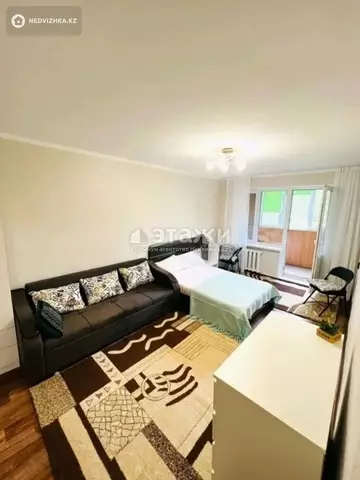 1-комнатная квартира, этаж 4 из 5, 30 м², на длительный срок