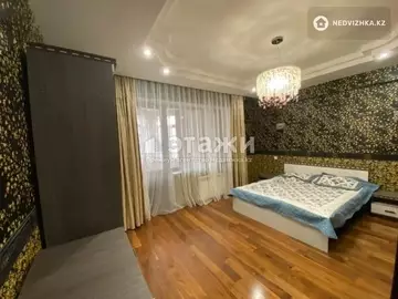 420 м², 8-комнатная квартира, этаж 3 из 4, 420 м², на длительный срок, изображение - 1