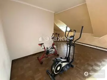 420 м², 8-комнатная квартира, этаж 3 из 4, 420 м², на длительный срок, изображение - 8