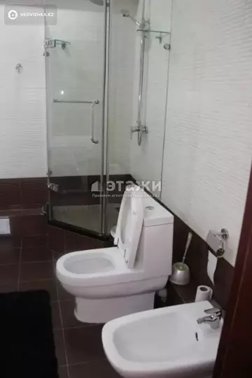 420 м², 8-комнатная квартира, этаж 3 из 4, 420 м², на длительный срок, изображение - 22