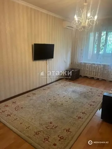 2-комнатная квартира, этаж 4 из 5, 45 м², на длительный срок