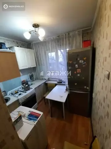 2-комнатная квартира, этаж 4 из 5, 45 м², на длительный срок