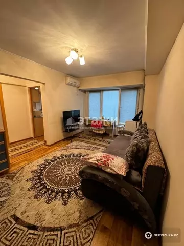 2-комнатная квартира, этаж 2 из 4, 45 м²