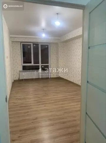 2-комнатная квартира, этаж 3 из 6, 49 м²
