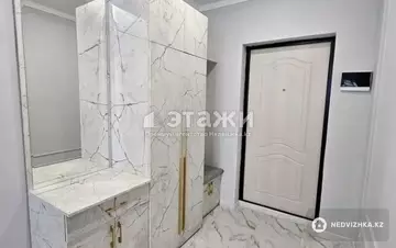 2-комнатная квартира, этаж 3 из 6, 57 м²
